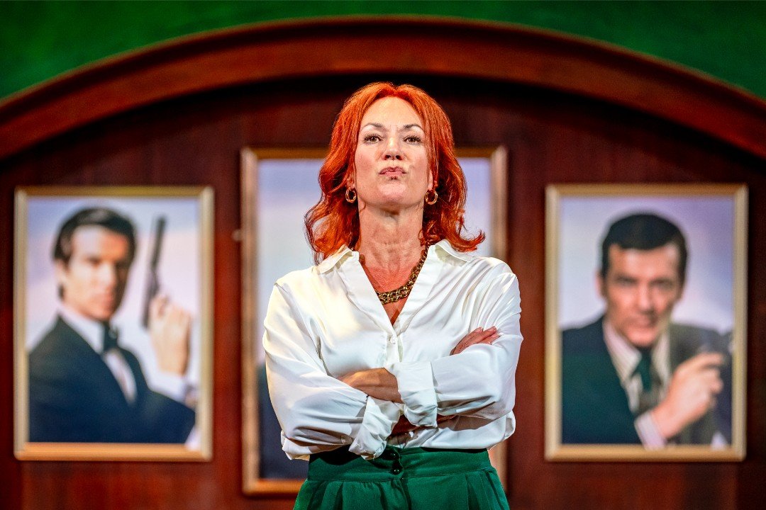 Tanya Franks in A Role to Die For Tanya Franks in A Role to Die For