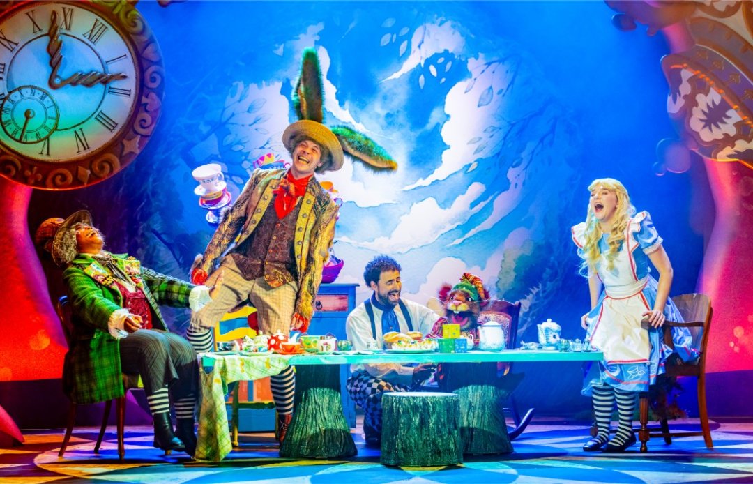 Alice in Wonderland, London Alice in Wonderland, London