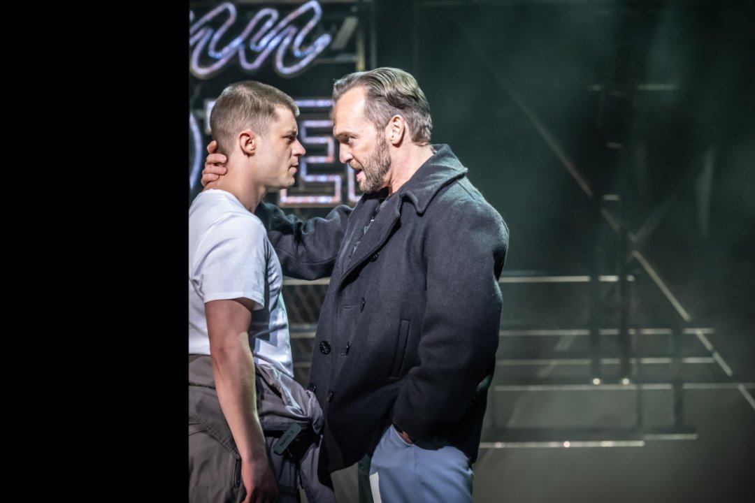 An Officer and a Gentleman - 2024 UK Tour An Officer and a Gentleman - 2024 UK Tour