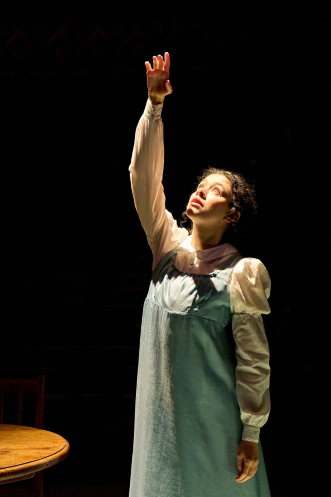 Isis-Hainsworth-Thomasina-Coverly-in-Arcadia-at-The-Old-Vic-2026.-Photo-by-Manuel-Harlan-2 Isis-Hainsworth-Thomasina-Coverly-in-Arcadia-at-The-Old-Vic-2026.-Photo-by-Manuel-Harlan-2