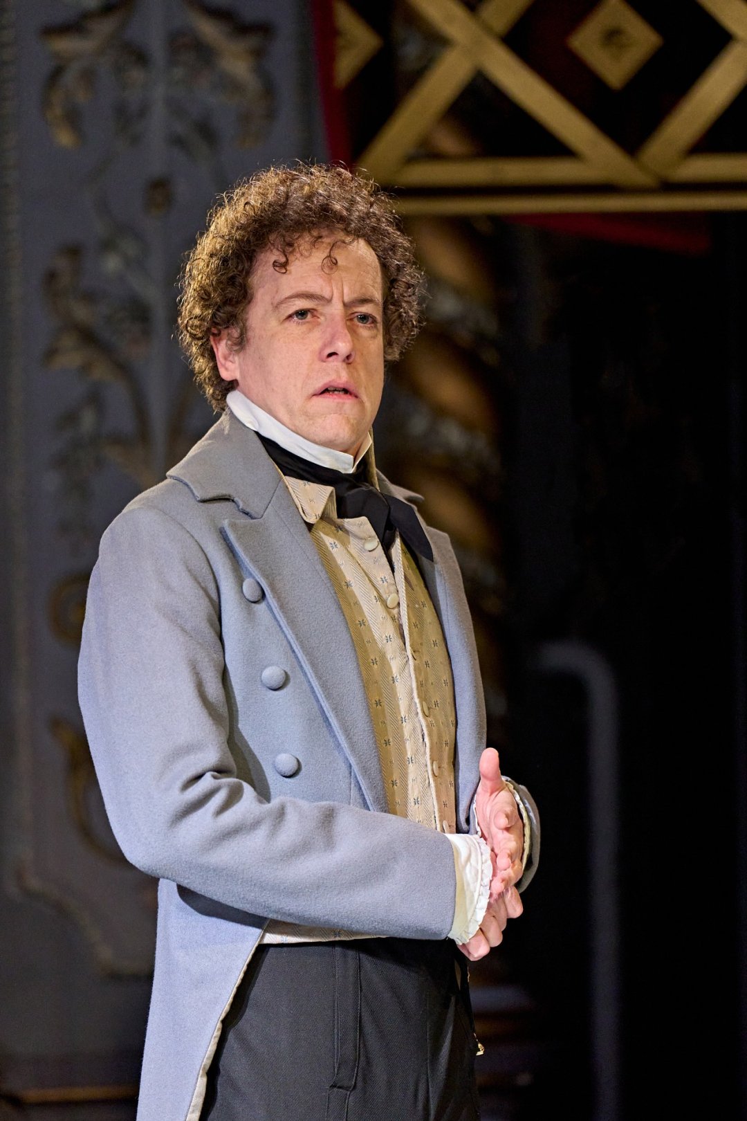 Matthew-Steer-Ezra-Chater-in-Arcadia-at-The-Old-Vic-2026.-Photo-by-Manuel-Harlan Matthew-Steer-Ezra-Chater-in-Arcadia-at-The-Old-Vic-2026.-Photo-by-Manuel-Harlan