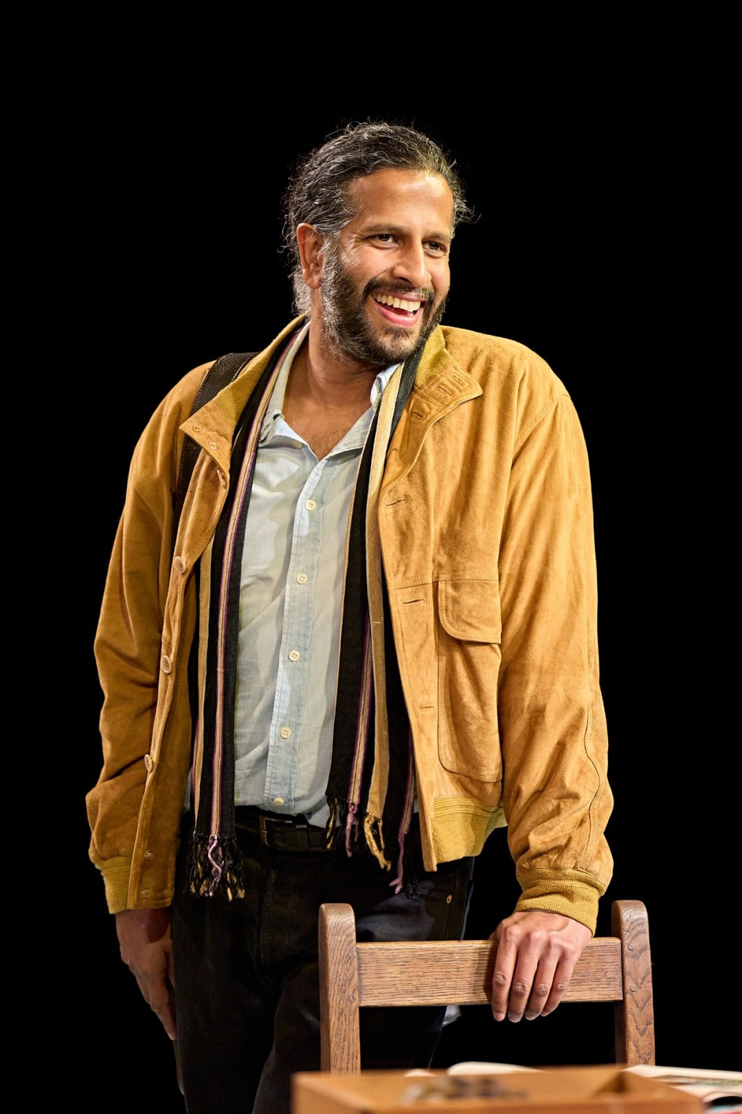 Prasanna-Puwanarajah-Bernard-Nightingale-in-Arcadia-at-The-Old-Vic-2026.-Photo-by-Manuel-Harlan-1 Prasanna-Puwanarajah-Bernard-Nightingale-in-Arcadia-at-The-Old-Vic-2026.-Photo-by-Manuel-Harlan-1