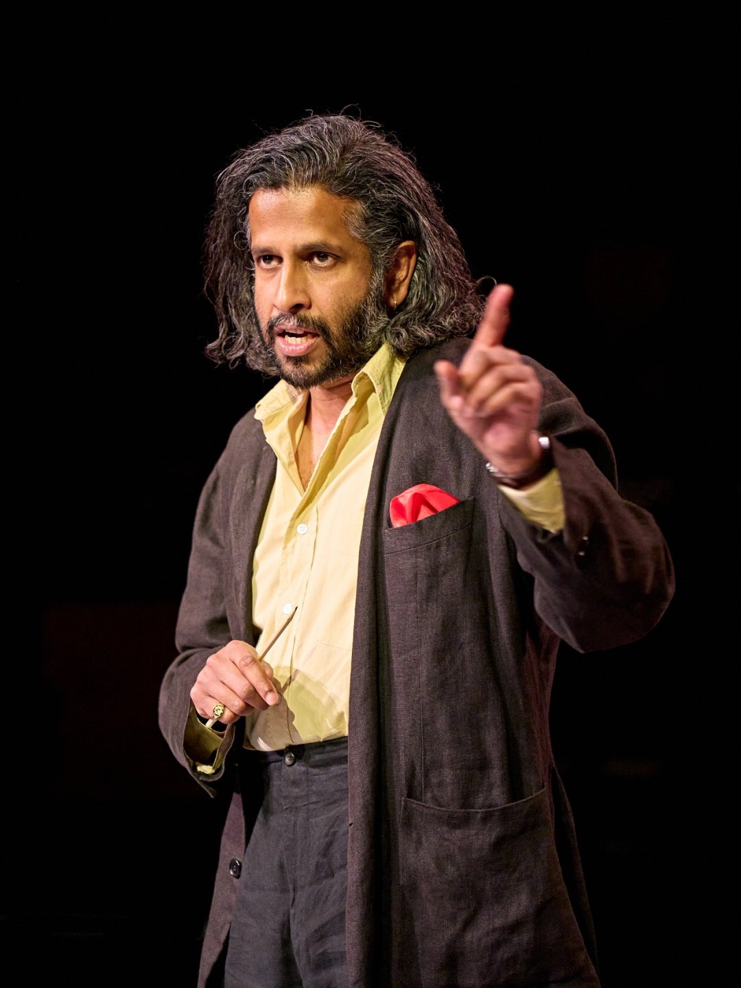 Prasanna-Puwanarajah-Bernard-Nightingale-in-Arcadia-at-The-Old-Vic-2026.-Photo-by-Manuel-Harlan Prasanna-Puwanarajah-Bernard-Nightingale-in-Arcadia-at-The-Old-Vic-2026.-Photo-by-Manuel-Harlan