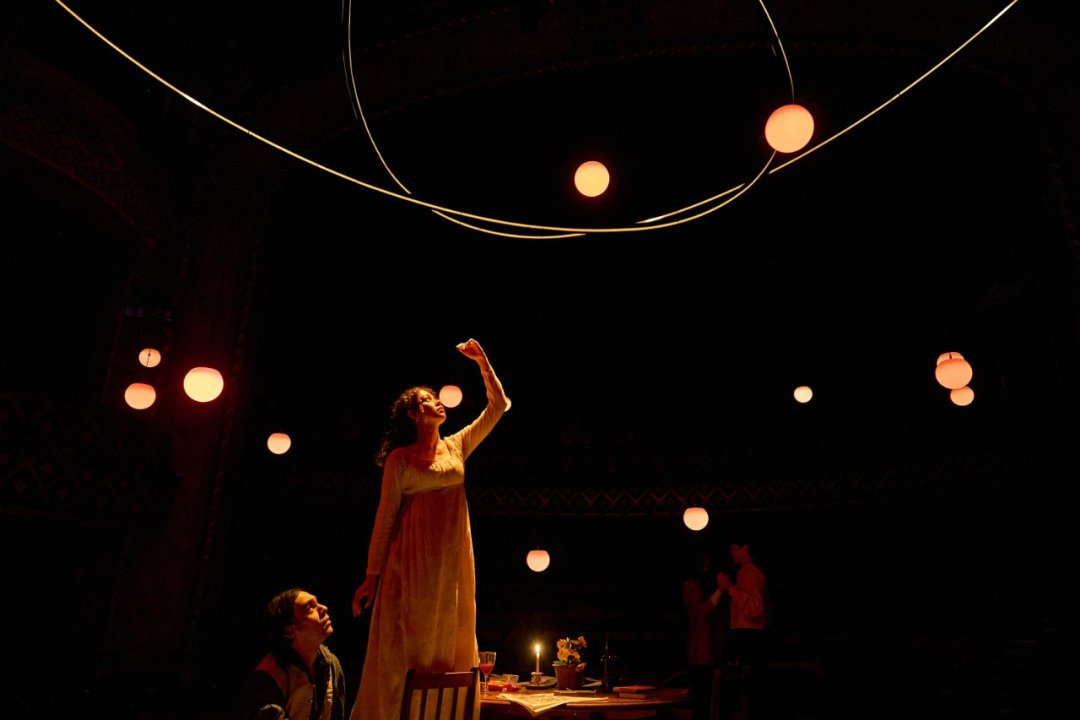 Seamus-Dillane-Septimus-Hodge-and-Isis-Hainsworth-Thomasina-Coverly-in-Arcadia-at-The-Old-Vic-2026.-Photo-by-Manuel-Harlan-3 Seamus-Dillane-Septimus-Hodge-and-Isis-Hainsworth-Thomasina-Coverly-in-Arcadia-at-The-Old-Vic-2026.-Photo-by-Manuel-Harlan-3