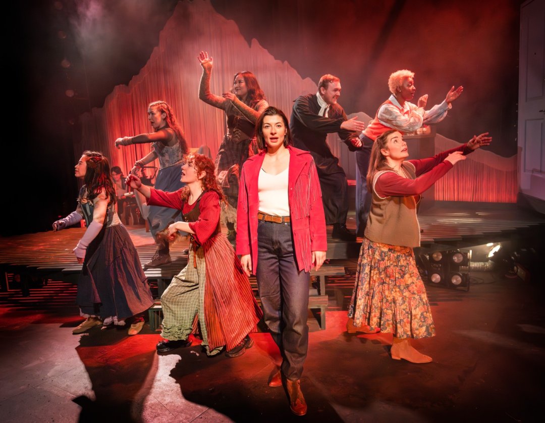 Ballad-Lines-The-ensemble-of-Ballad-Lines-credit-Pamela-Raith1 Ballad-Lines-The-ensemble-of-Ballad-Lines-credit-Pamela-Raith1
