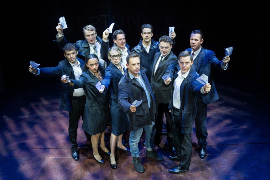 Blood Brothers - Tour Blood Brothers - Tour