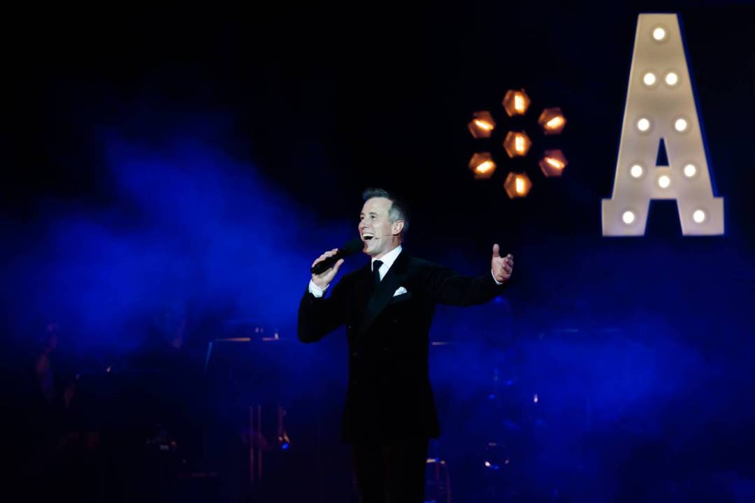Christmas with Anton Du Beke (2023) Christmas with Anton Du Beke (2023)