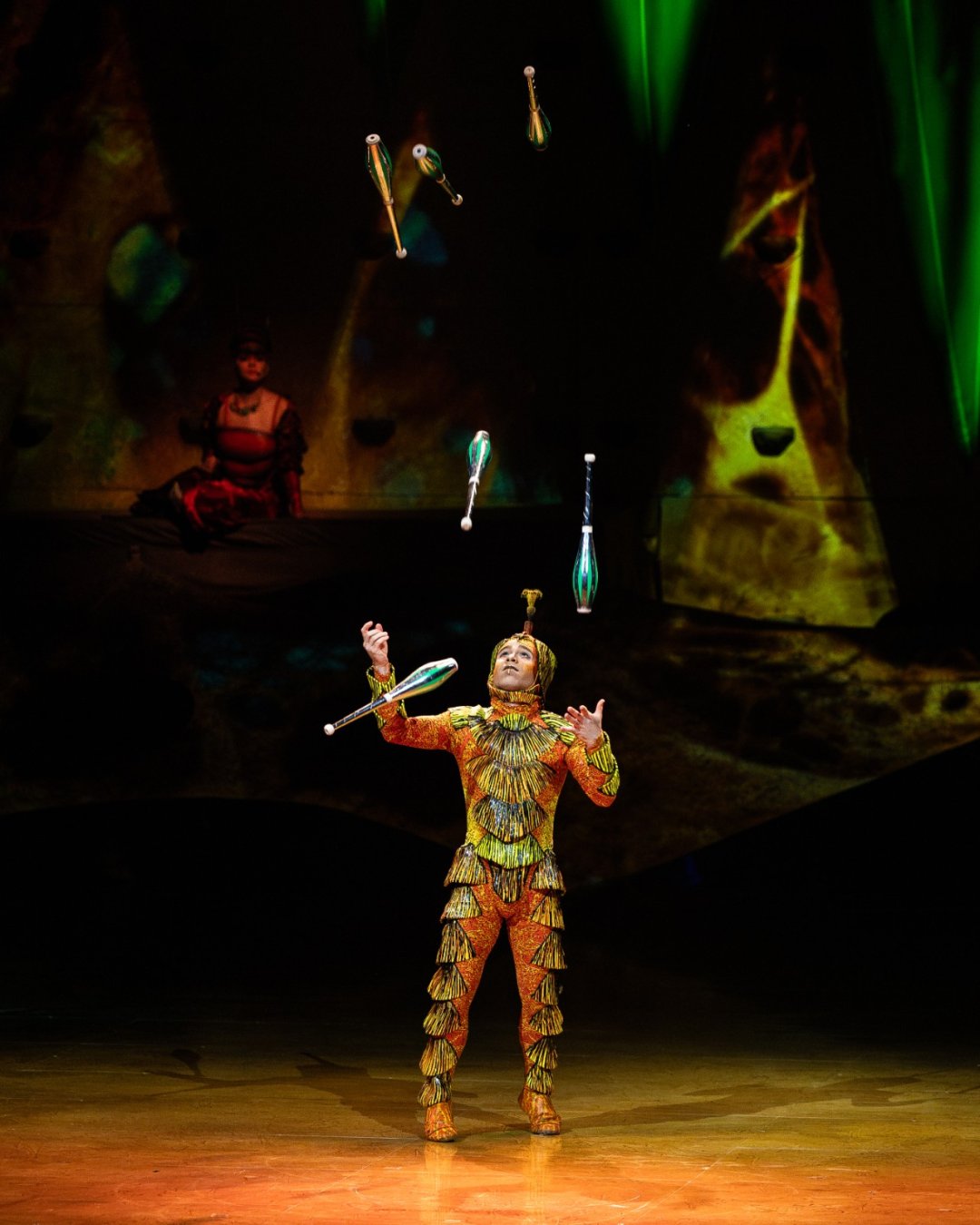 Cirque-du-Soleil-OVO-at-the-Royal-Albert-Hall.-Photo-by-Anne-Marie-Forker-15 Cirque-du-Soleil-OVO-at-the-Royal-Albert-Hall.-Photo-by-Anne-Marie-Forker-15