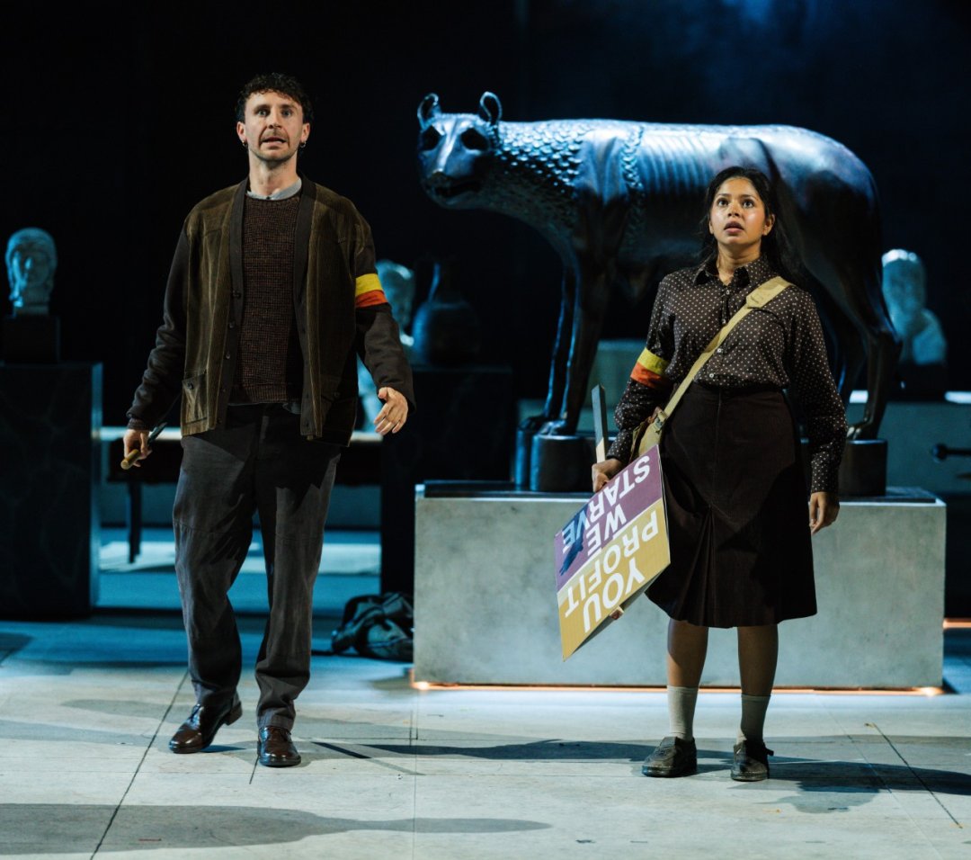 Coriolanus - National Theatre (2024) Coriolanus - National Theatre (2024)