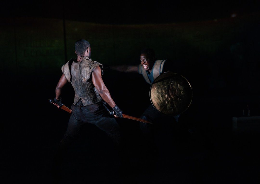 Coriolanus - National Theatre (2024) Coriolanus - National Theatre (2024)