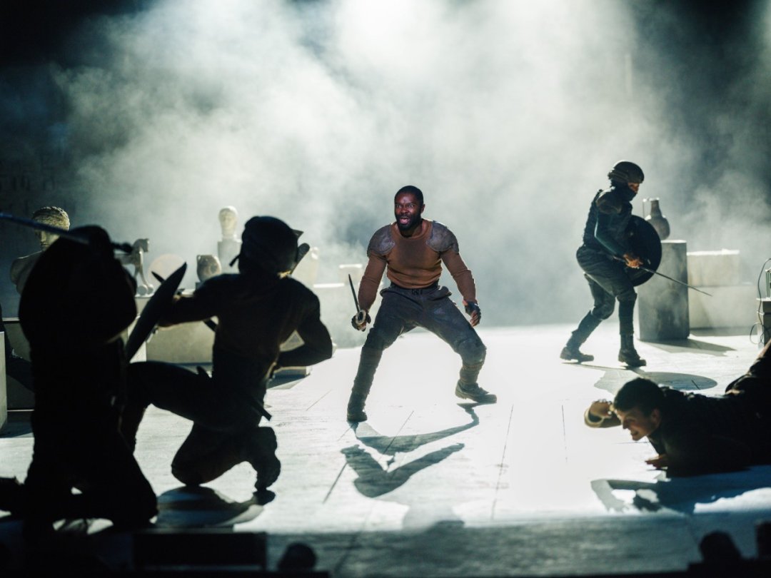 Coriolanus - National Theatre (2024) Coriolanus - National Theatre (2024)