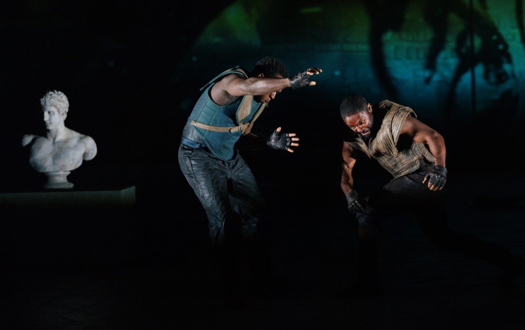 Coriolanus - National Theatre (2024) Coriolanus - National Theatre (2024)