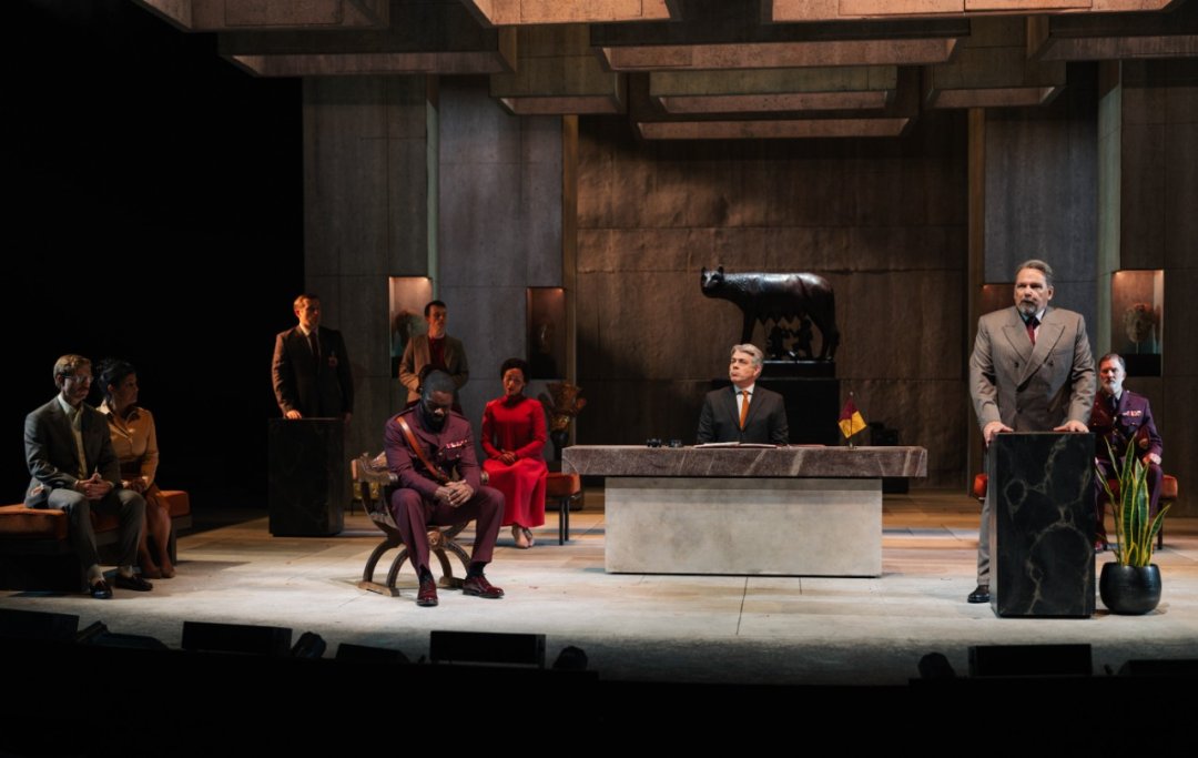 Coriolanus - National Theatre (2024) Coriolanus - National Theatre (2024)