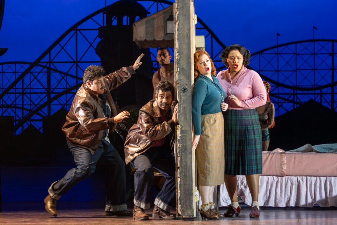 Joshua-Blue-Darwin-Prakash-Lucy-Crowe-Taylor-Raven-ENOs-Cosi-fan-tutte-2026-©-James-Glossop-067 Joshua-Blue-Darwin-Prakash-Lucy-Crowe-Taylor-Raven-ENOs-Cosi-fan-tutte-2026-©-James-Glossop-067