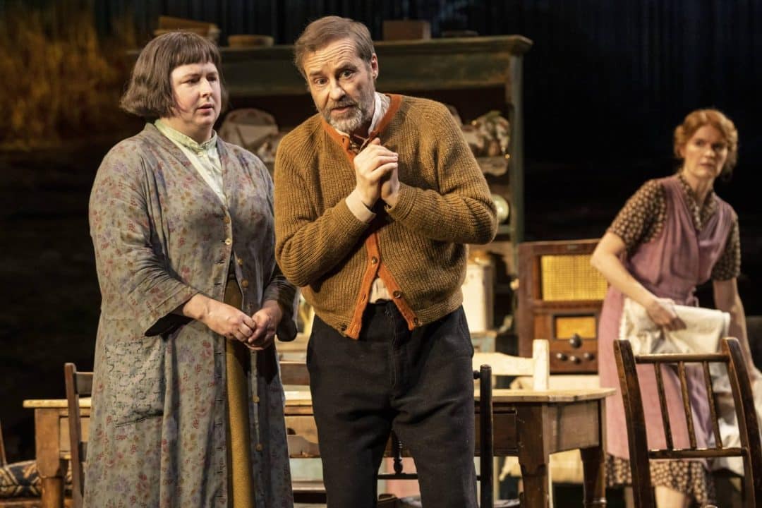 Siobhan-McSweeney-Ardal-OHanlon-Justine-Mitchell-Dancing-at-Lughnasa-National-Theatre-Photo-Johan-Persson-scaled Siobhan-McSweeney-Ardal-OHanlon-Justine-Mitchell-Dancing-at-Lughnasa-National-Theatre-Photo-Johan-Persson-scaled