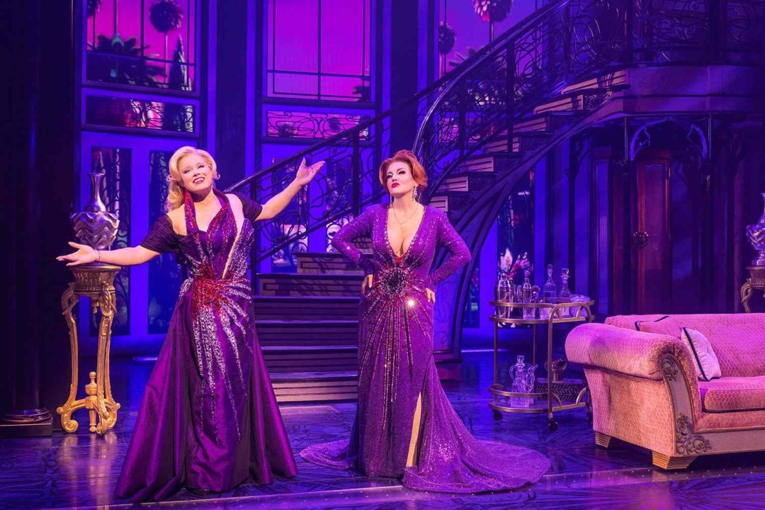 Death Becomes Her - Broadway Death Becomes Her - Broadway