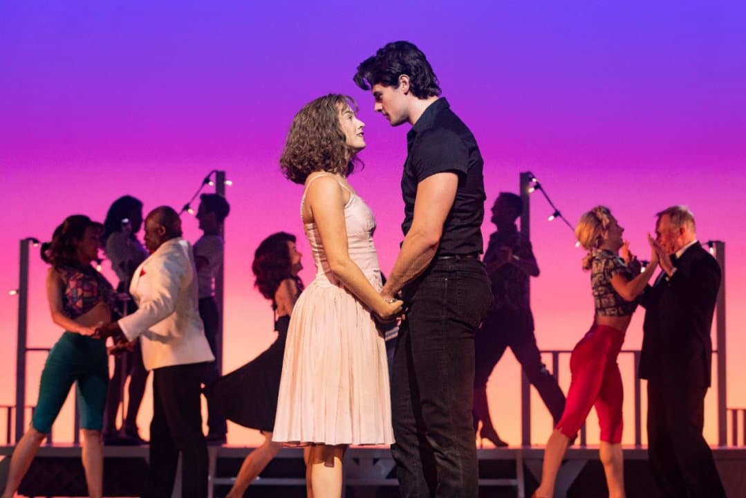 Kira-Malou-Michael-OReilly-the-ensemble-of-Dirty-Dancing-c-Mark-Senior Kira-Malou-Michael-OReilly-the-ensemble-of-Dirty-Dancing-c-Mark-Senior