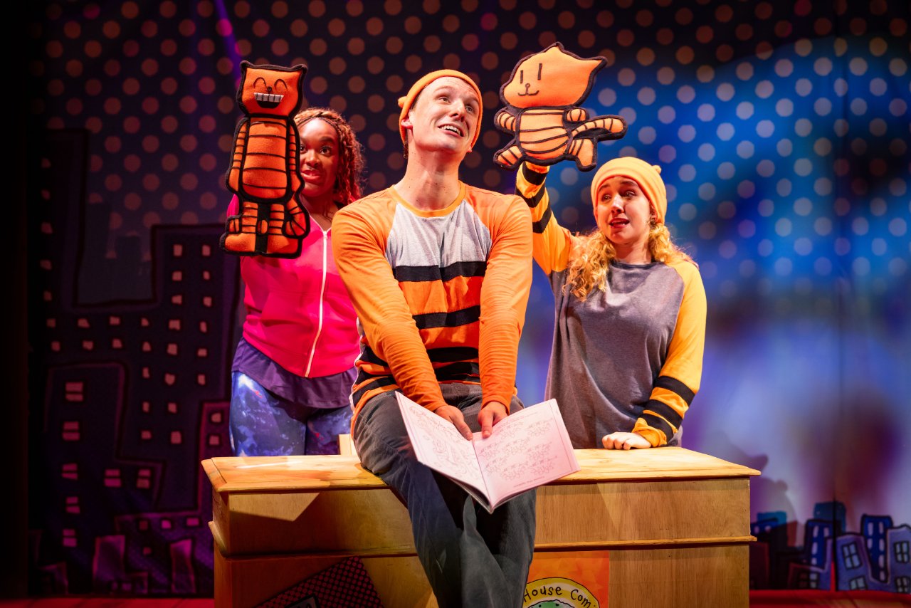 Dog-Man-The-Musical-Vanessa-Dumatey-Flippy-Sam-Kipling-Petey-and-Rebecca-Jo-Roberts-Lil-Petey.-Credit-Mark-Senior Dog-Man-The-Musical-Vanessa-Dumatey-Flippy-Sam-Kipling-Petey-and-Rebecca-Jo-Roberts-Lil-Petey.-Credit-Mark-Senior