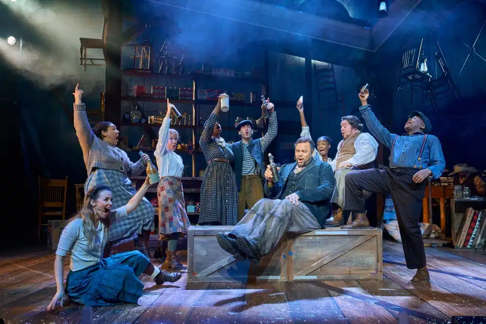 Dolly Partons' Smoky Mountain Christmas Carol. Photo Manuel Harlan. Dolly Partons' Smoky Mountain Christmas Carol. Photo Manuel Harlan.