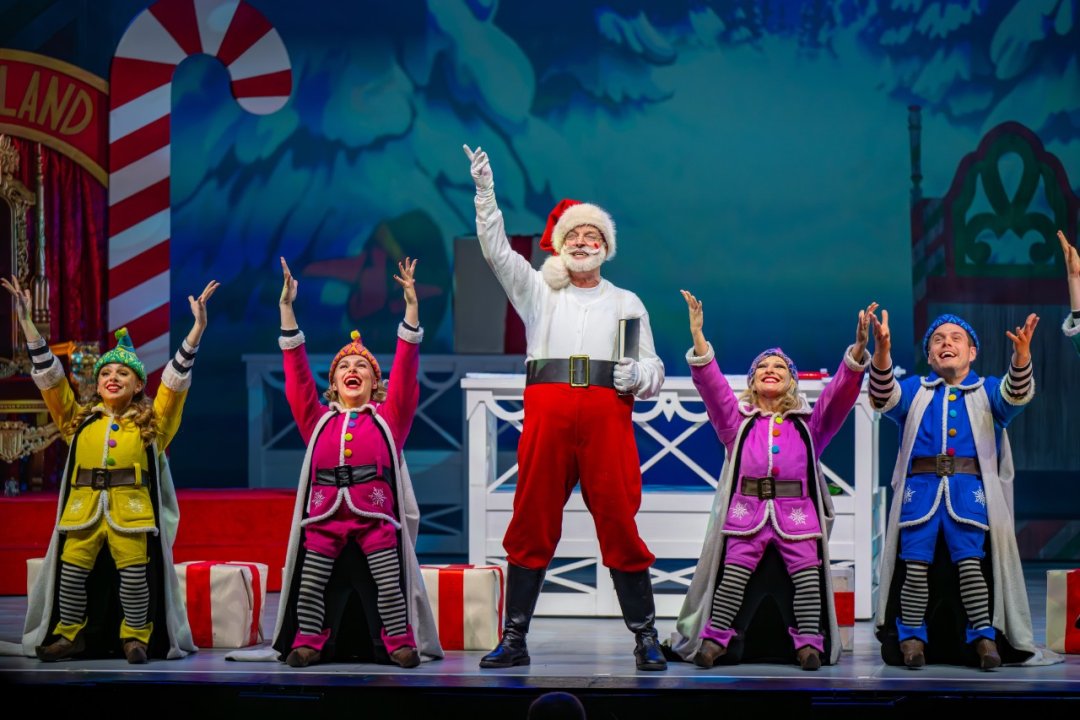 Elf The Musical - UK tour 2024 Elf The Musical - UK tour 2024