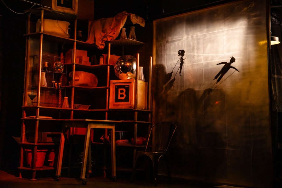 Faking-Bad-The-Turbine-Theatre-Photo-Credit-Danny-Kaan Faking-Bad-The-Turbine-Theatre-Photo-Credit-Danny-Kaan