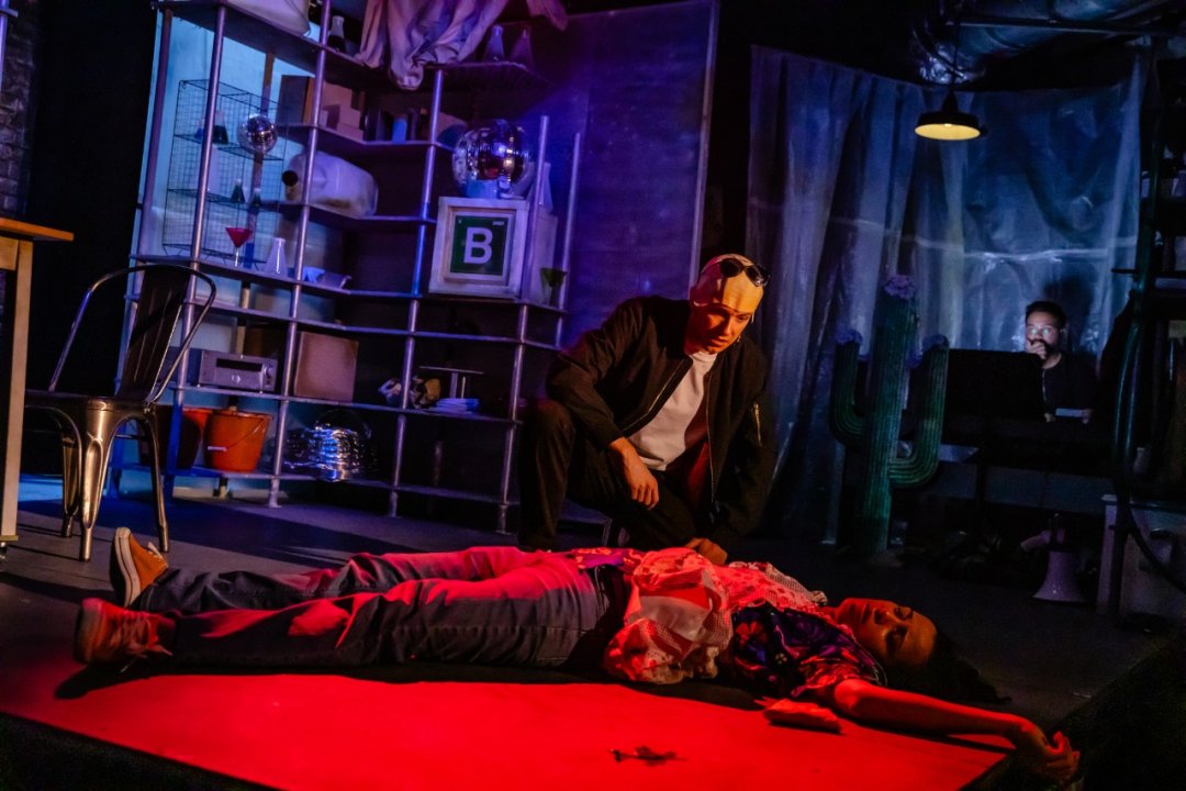 Natalie-Winsor-Rob-Gathercole-Faking-Bad-The-Turbine-Theatre-Photo-Credit-Danny-Kaan Natalie-Winsor-Rob-Gathercole-Faking-Bad-The-Turbine-Theatre-Photo-Credit-Danny-Kaan