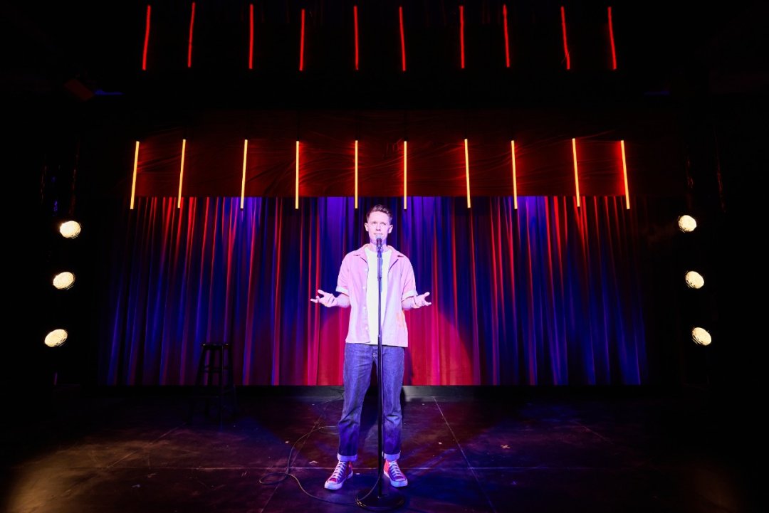 Samuel-Barnett-in-Feeling-Afraid-As-If-Something-Terrible-Is-Going-To-Happen-at-Bush-Theatre.-Photo-Credit-The-Other-Richard Samuel-Barnett-in-Feeling-Afraid-As-If-Something-Terrible-Is-Going-To-Happen-at-Bush-Theatre.-Photo-Credit-The-Other-Richard