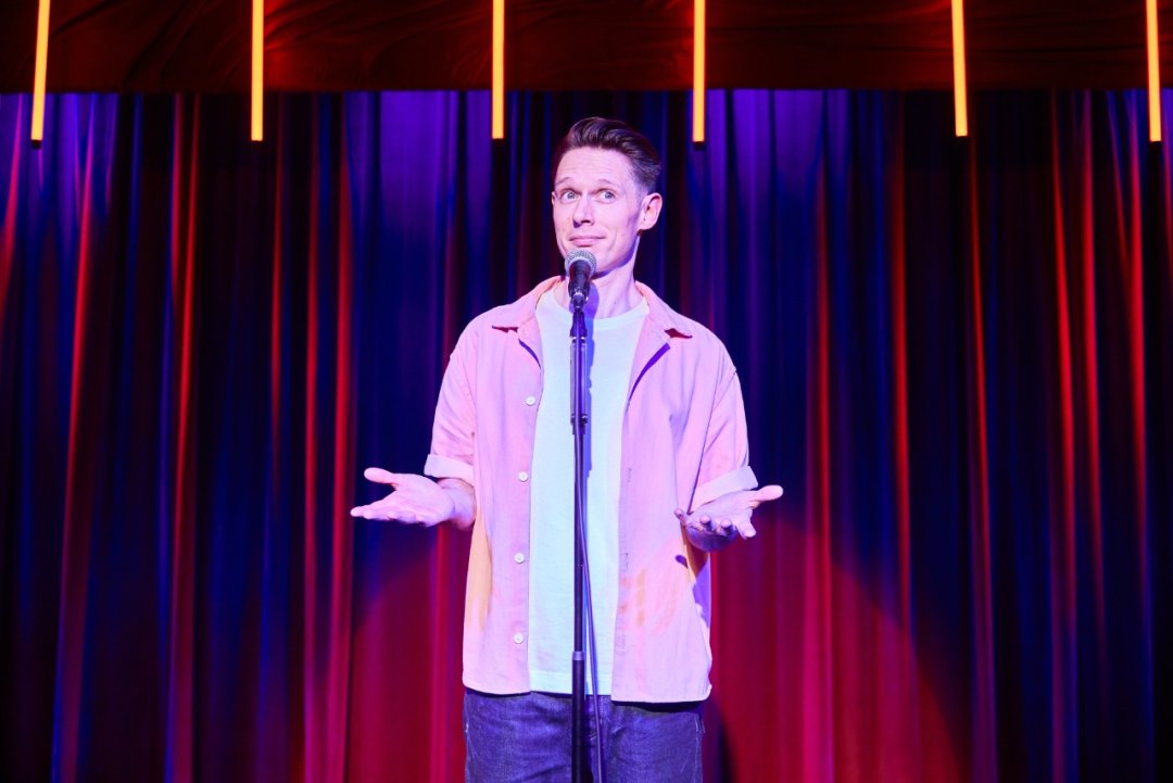 Samuel-Barnett-in-Feeling-Afraid-As-If-Something-Terrible-Is-Going-To-Happen-at-Bush-Theatre.-Photo-Credit-The-Other-Richard Samuel-Barnett-in-Feeling-Afraid-As-If-Something-Terrible-Is-Going-To-Happen-at-Bush-Theatre.-Photo-Credit-The-Other-Richard