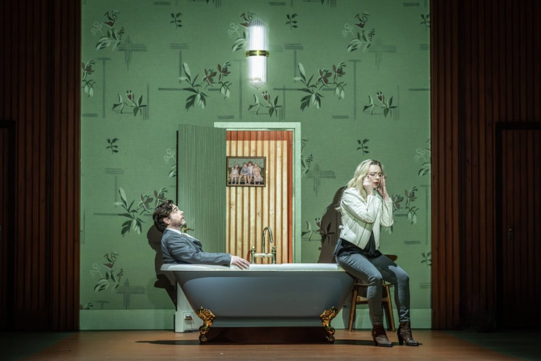 Festen - Royal Opera House Festen - Royal Opera House
