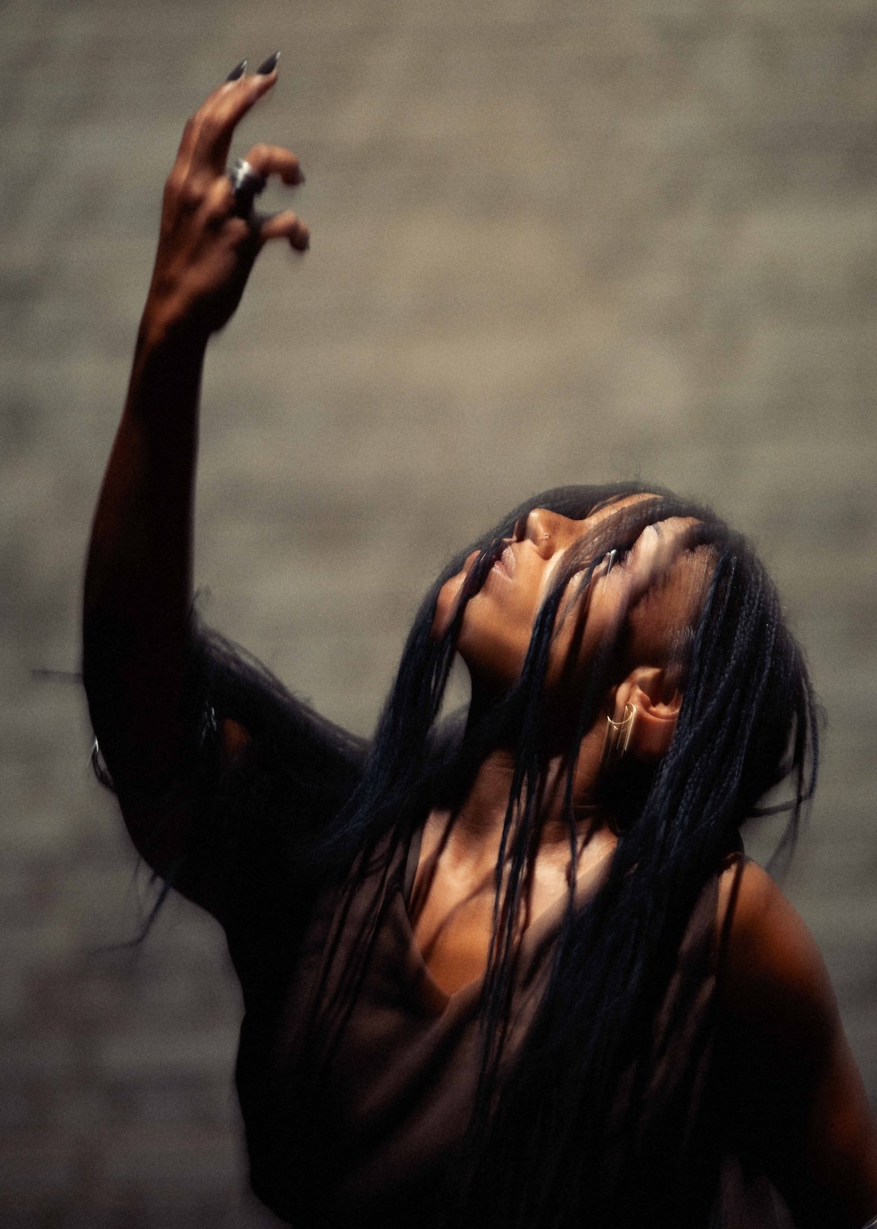 Ibilola-Rossi-in-for-colored-girls-who-have-considered-suicide-_-when-the-rainbow-is-enuf-at-The-Yard-Theatre-credit-Camilla-Greenwell Ibilola-Rossi-in-for-colored-girls-who-have-considered-suicide-_-when-the-rainbow-is-enuf-at-The-Yard-Theatre-credit-Camilla-Greenwell