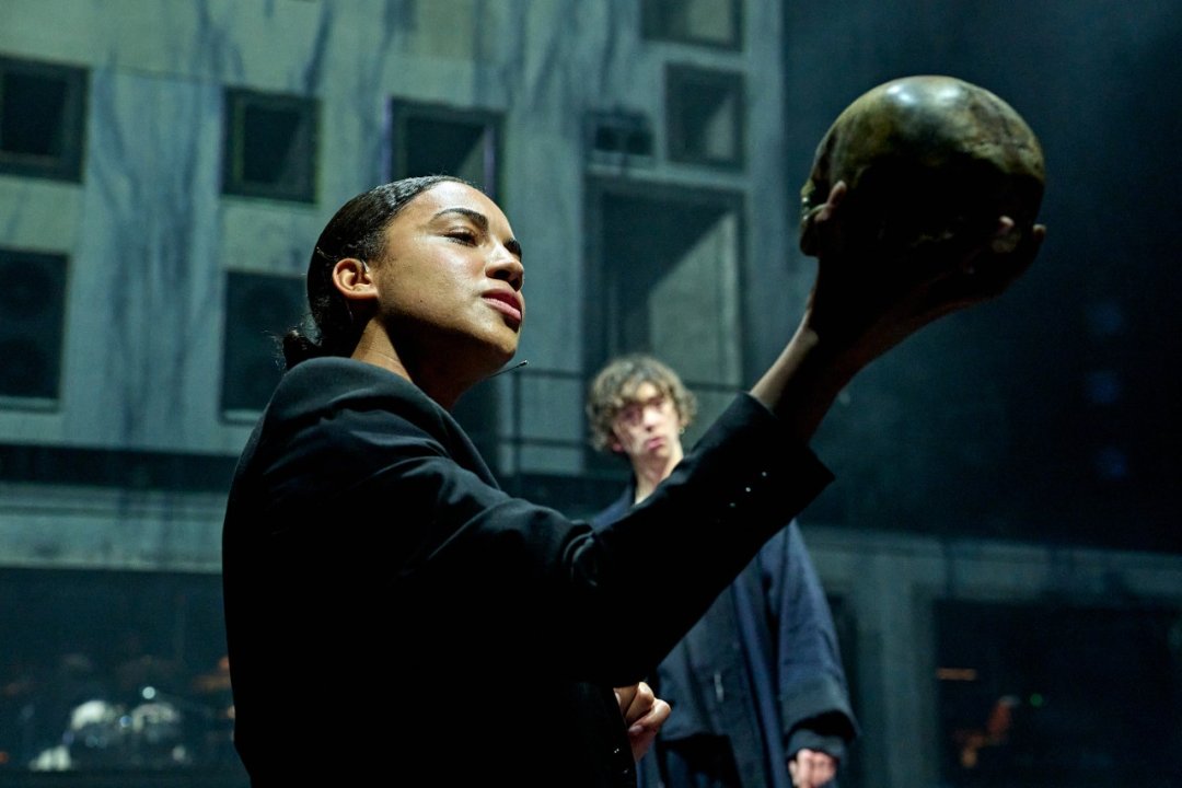Hamlet Hail to the Thief Hamlet Hail to the Thief