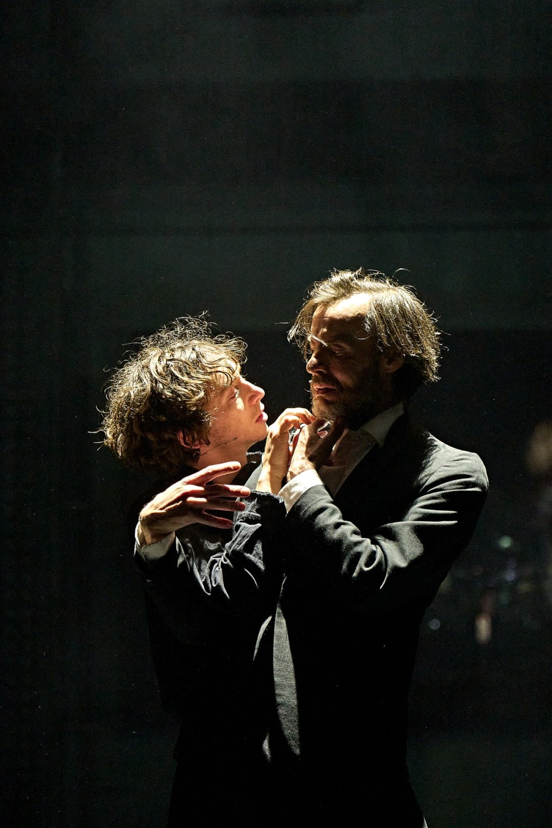 Hamlet Hail to the Thief Hamlet Hail to the Thief