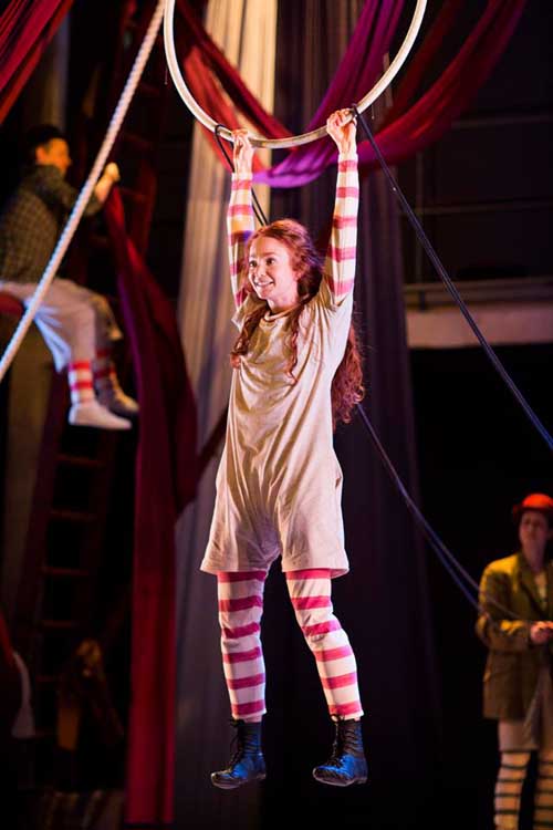 Hetty Feather at the Vaudeville Theatre Hetty Feather at the Vaudeville Theatre
