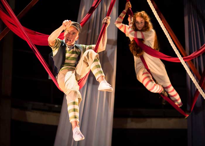 Hetty Feather at the Vaudeville Theatre Hetty Feather at the Vaudeville Theatre
