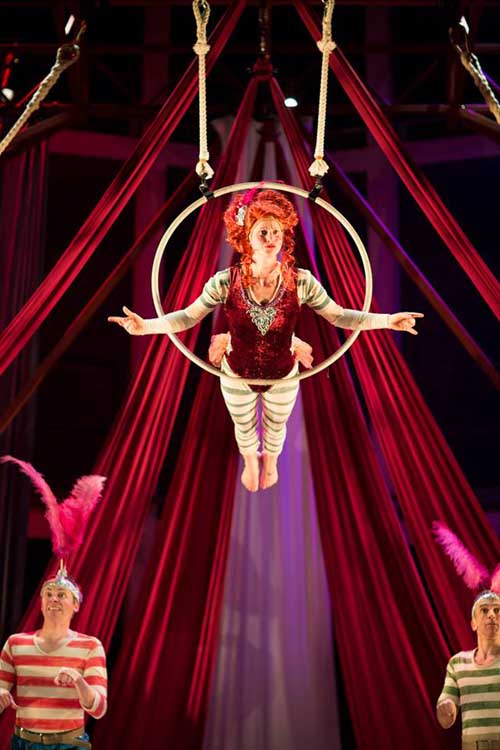 Hetty Feather at the Vaudeville Theatre Hetty Feather at the Vaudeville Theatre