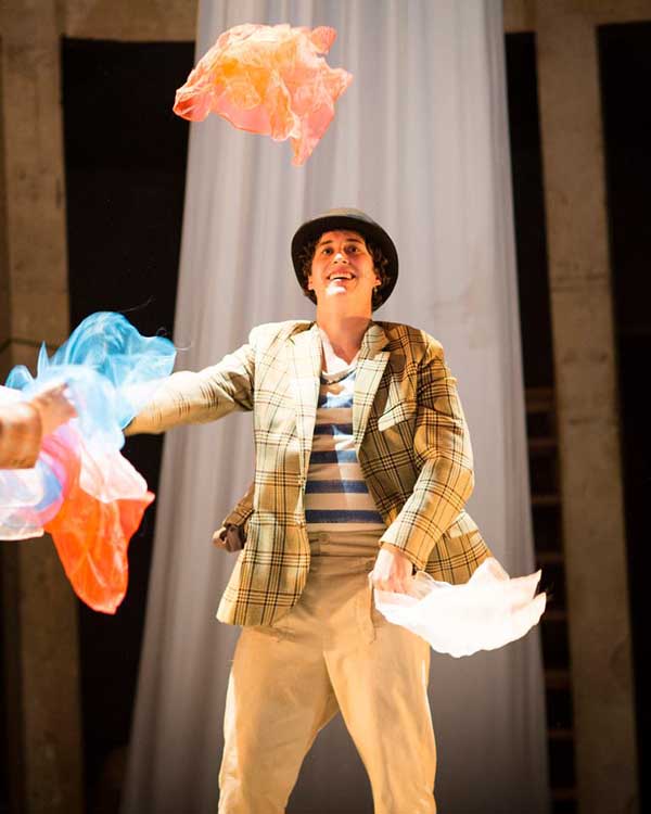 Hetty Feather at the Vaudeville Theatre Hetty Feather at the Vaudeville Theatre