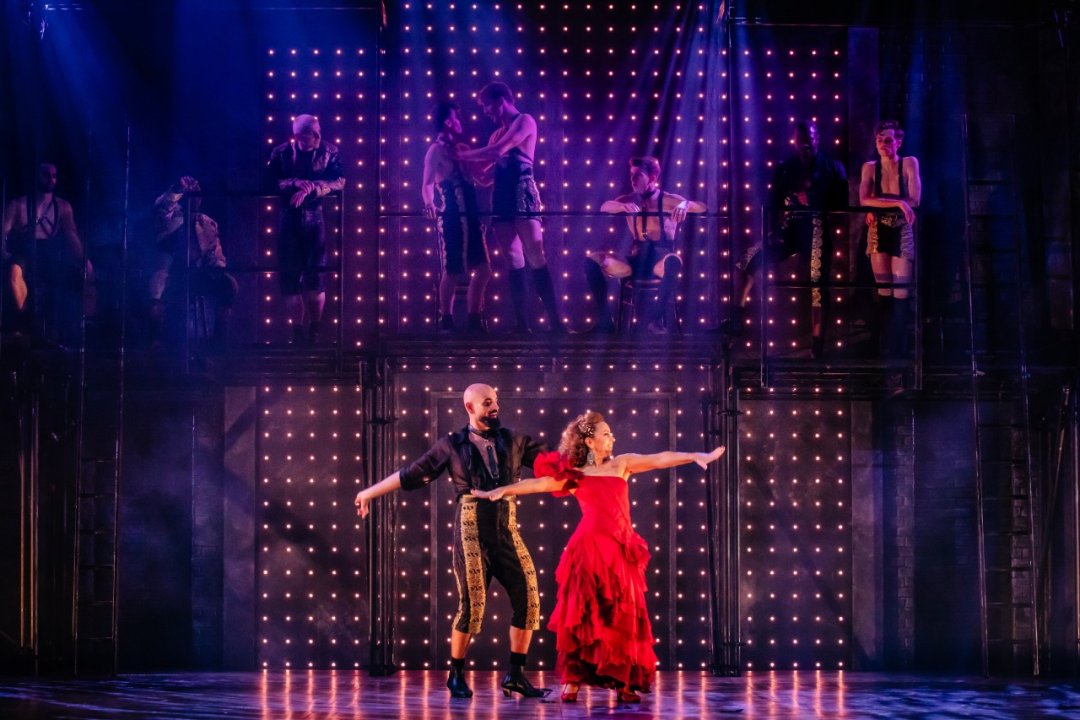 Francisco-Hidalgo-and-Karen-Ruimy-House-of-Flamenka-Photo-credit-Danny-Kaan Francisco-Hidalgo-and-Karen-Ruimy-House-of-Flamenka-Photo-credit-Danny-Kaan