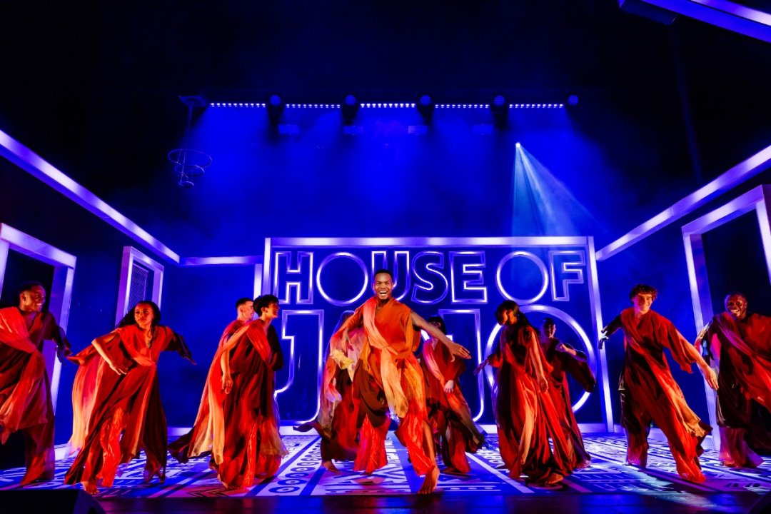 House of JoJo House of JoJo