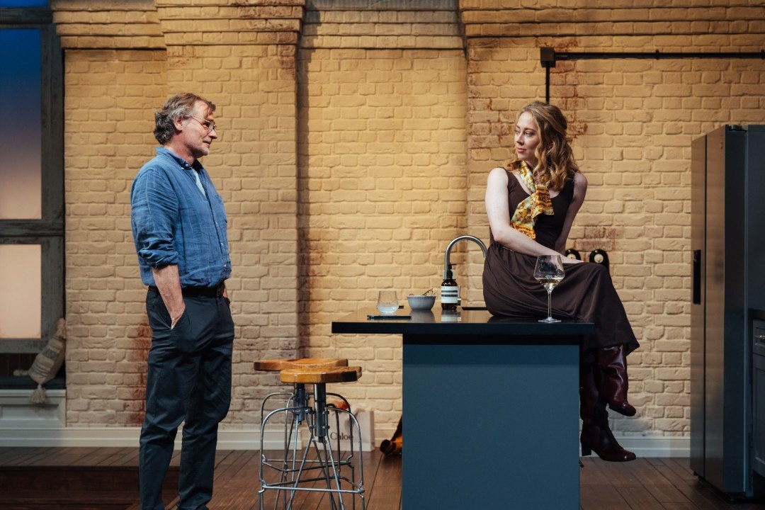 Robert Sean Leonard & Paten Hughes in Interview Robert Sean Leonard & Paten Hughes in Interview