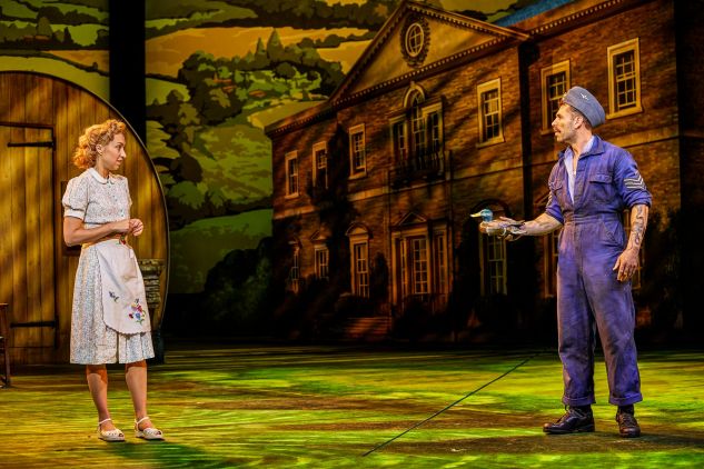 Kerry-Howard-Lucy-and-Kelvin-Fletcher-Dudley-Scunthorpe-in-Jack-Absolute-Flies-Again-at-the-National-Theatre_0860.-Photo-by-Brinkhoff-Moegenburg Kerry-Howard-Lucy-and-Kelvin-Fletcher-Dudley-Scunthorpe-in-Jack-Absolute-Flies-Again-at-the-National-Theatre_0860.-Photo-by-Brinkhoff-Moegenburg