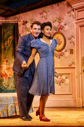 Laurie-Davidson-Jack-Absolute-and-Natalie-Simpson-Lydia-Languish-in-Jack-Absolute-Flies-Again-at-the-National-Theatre_0500.-Photo-by-Brinkhoff-Moegenburg Laurie-Davidson-Jack-Absolute-and-Natalie-Simpson-Lydia-Languish-in-Jack-Absolute-Flies-Again-at-the-National-Theatre_0500.-Photo-by-Brinkhoff-Moegenburg