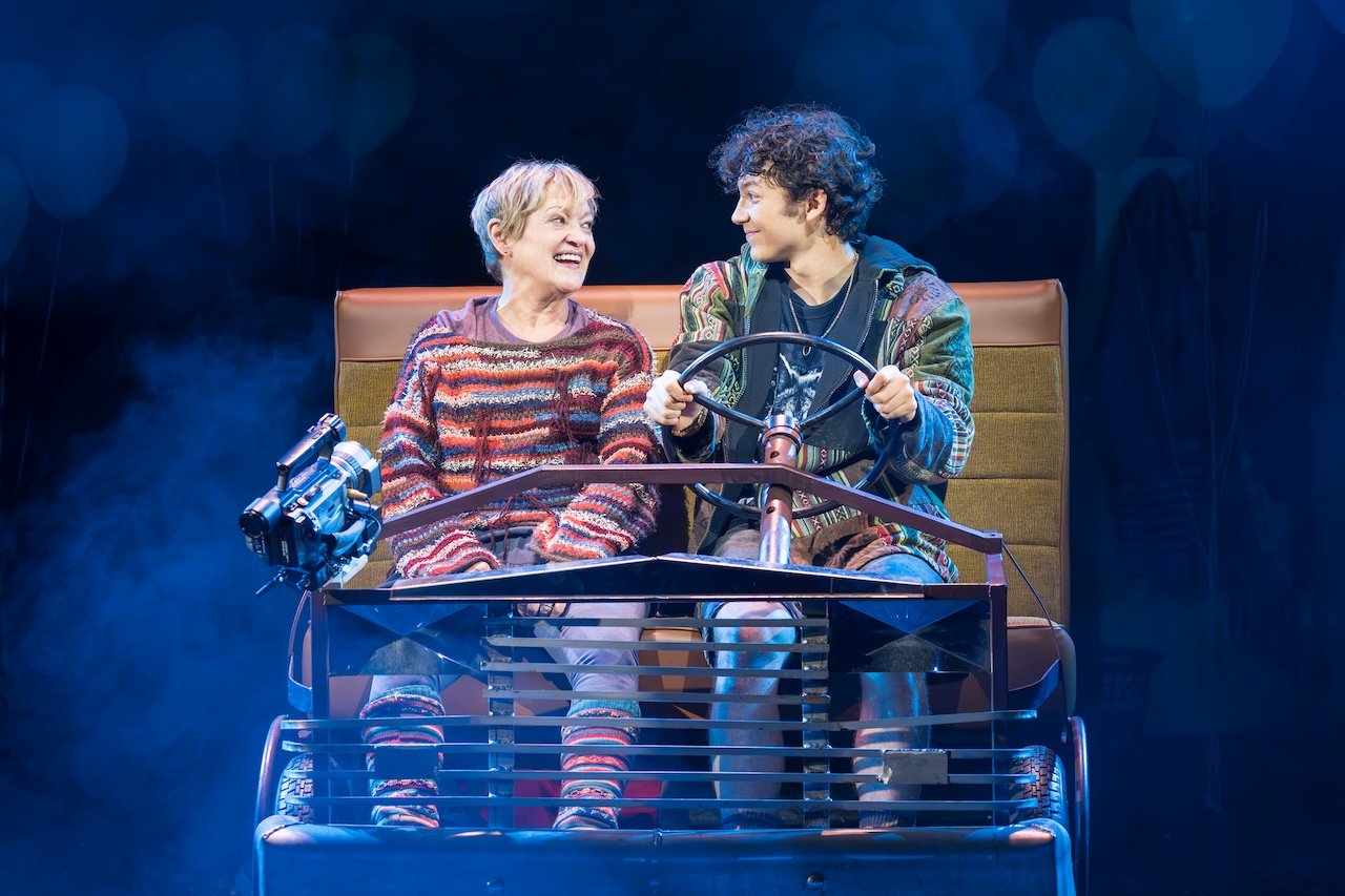 Maria-Friedman-as-Kimberly-Levaco-and-Gilli-Jones-as-Seth-Weetis-in-Kimberly-Akimbo_credit-Marc-Brenner Maria-Friedman-as-Kimberly-Levaco-and-Gilli-Jones-as-Seth-Weetis-in-Kimberly-Akimbo_credit-Marc-Brenner