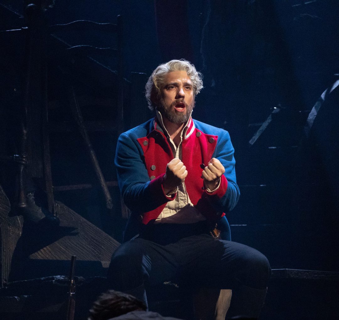 Les-Miserables-Ian-McIntosh.-Photo-by-Danny-Kaan Les-Miserables-Ian-McIntosh.-Photo-by-Danny-Kaan