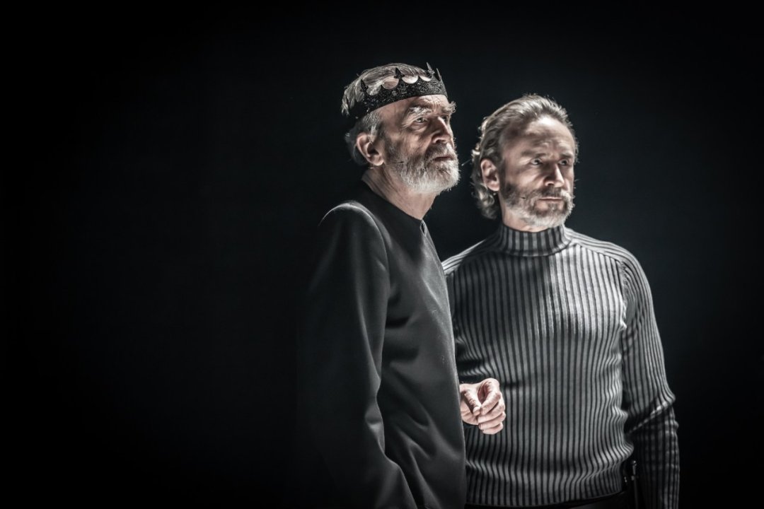Macbeth - Donmar Warehouse Macbeth - Donmar Warehouse