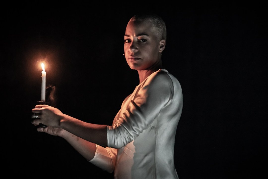 Macbeth - Donmar Warehouse Macbeth - Donmar Warehouse