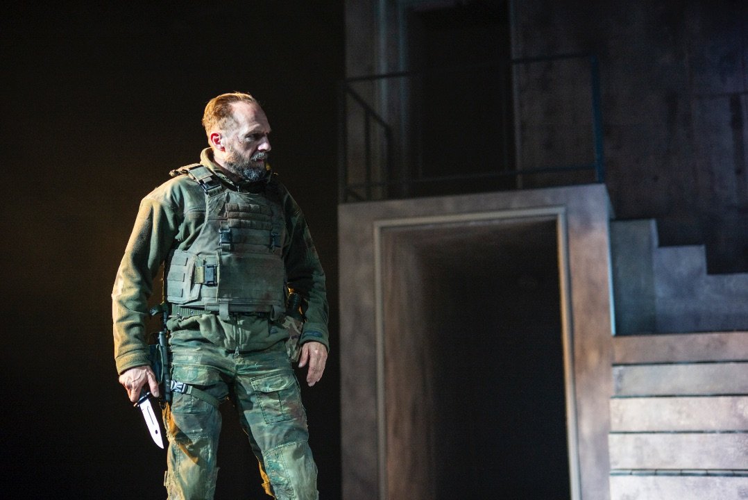MACBETH.-Ralph-Fiennes.-Photo-Matt-Humphrey MACBETH.-Ralph-Fiennes.-Photo-Matt-Humphrey