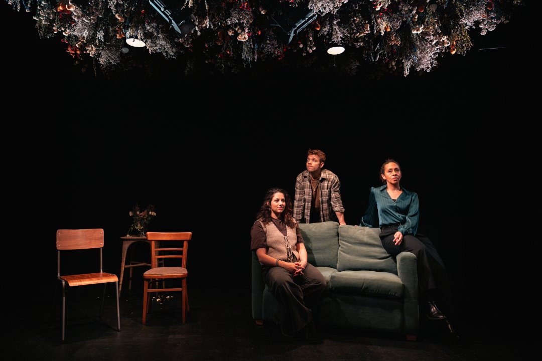 Maggots-l-r-Safiyya-Ingar-Sam-Baker-Jones-Marcia-Lecky-in-Maggots-at-Bush-Theatre.-Photo-credit-Ross-Kernahan.-HR-1 Maggots-l-r-Safiyya-Ingar-Sam-Baker-Jones-Marcia-Lecky-in-Maggots-at-Bush-Theatre.-Photo-credit-Ross-Kernahan.-HR-1