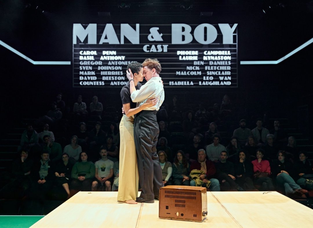 Phoebe-Campbell-Carol-Penn-and-Laurie-Kynaston-Basil-Anthony-in-Man-and-Boy-at-the-National-Theatre-c-Manuel-Harlan-0015 Phoebe-Campbell-Carol-Penn-and-Laurie-Kynaston-Basil-Anthony-in-Man-and-Boy-at-the-National-Theatre-c-Manuel-Harlan-0015