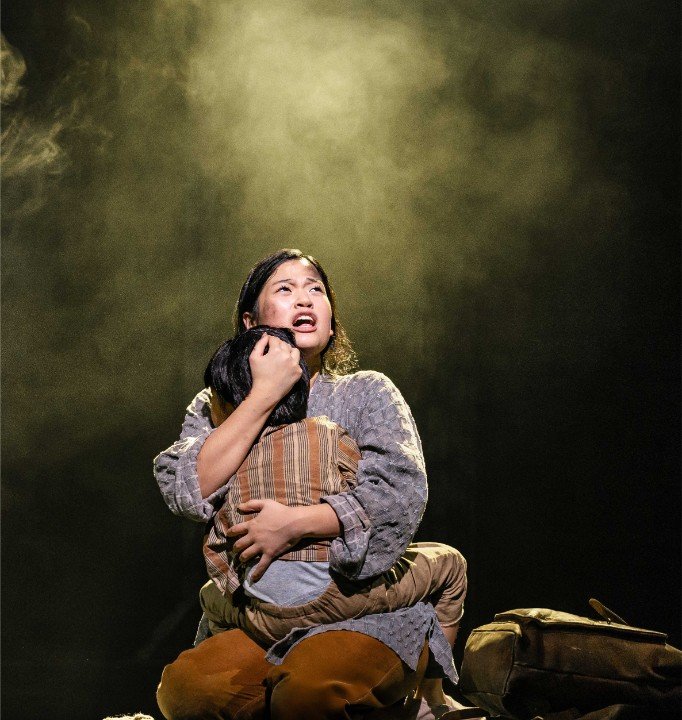 MISS-SAIGON.-Julianne-Pundan-Kim.-Photo-Danny-Kaan MISS-SAIGON.-Julianne-Pundan-Kim.-Photo-Danny-Kaan