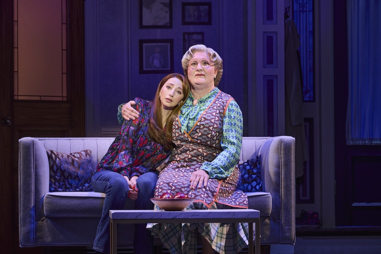 Kara-Lily-Hayworth-and-Gabriel-Vick-in-Mrs.-Doubtfire-Photo-Credit-Matt-Crockett Kara-Lily-Hayworth-and-Gabriel-Vick-in-Mrs.-Doubtfire-Photo-Credit-Matt-Crockett